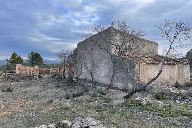 Finca/Herregård til salgs i El Perelló - € 150 000 (Ref: 7359099)