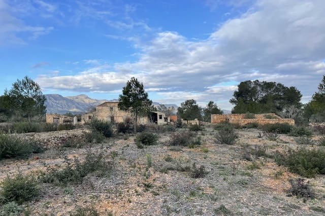 Finca/Herregård til salgs i El Perelló - € 150 000 (Ref: 7359099)