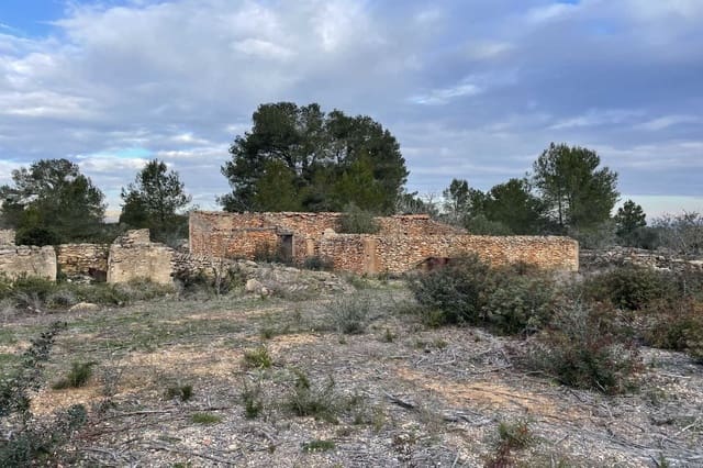 Finca/Herregård til salgs i El Perelló - € 150 000 (Ref: 7359099)