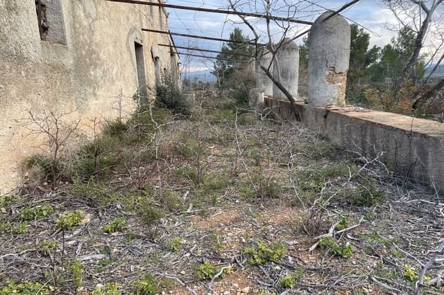 Finca/Herregård til salgs i El Perelló - € 150 000 (Ref: 7359099)