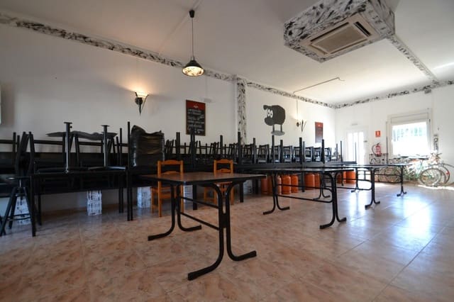 Local Comercial en Deltebre en venta - 280.000 € (Ref: 7495731)