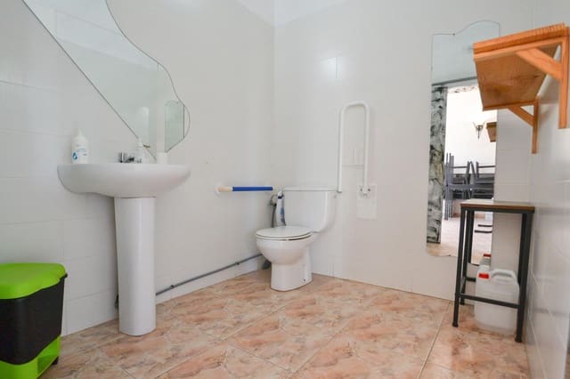 Local Comercial en Deltebre en venta - 280.000 € (Ref: 7495731)