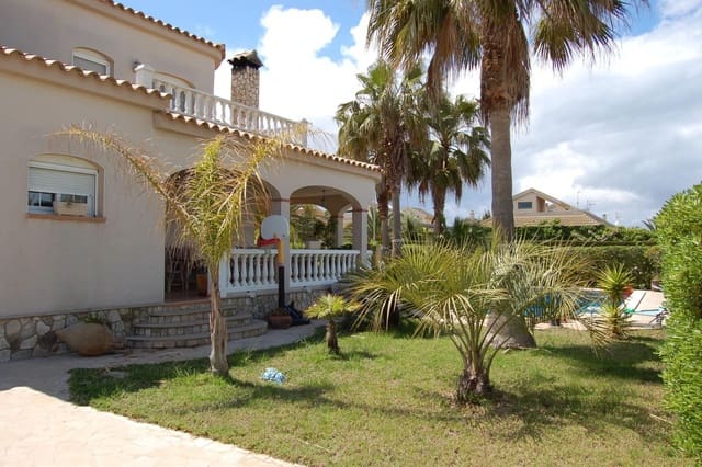 3 soverom Villa til salgs i Deltebre med svømmebasseng garasje - € 390 000 (Ref: 7586168)