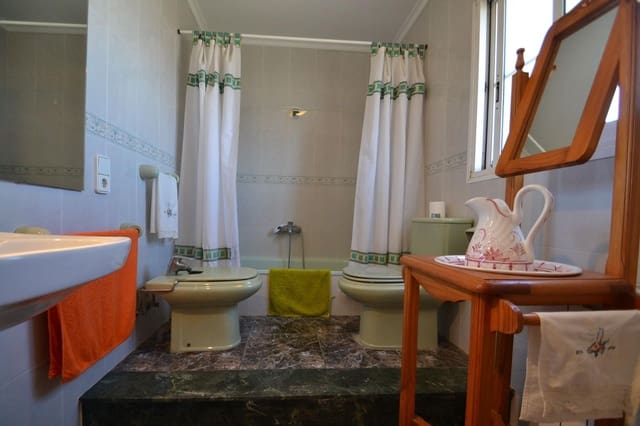 5 soverom Hus til salgs i Deltebre med garasje - € 240 000 (Ref: 7666453)