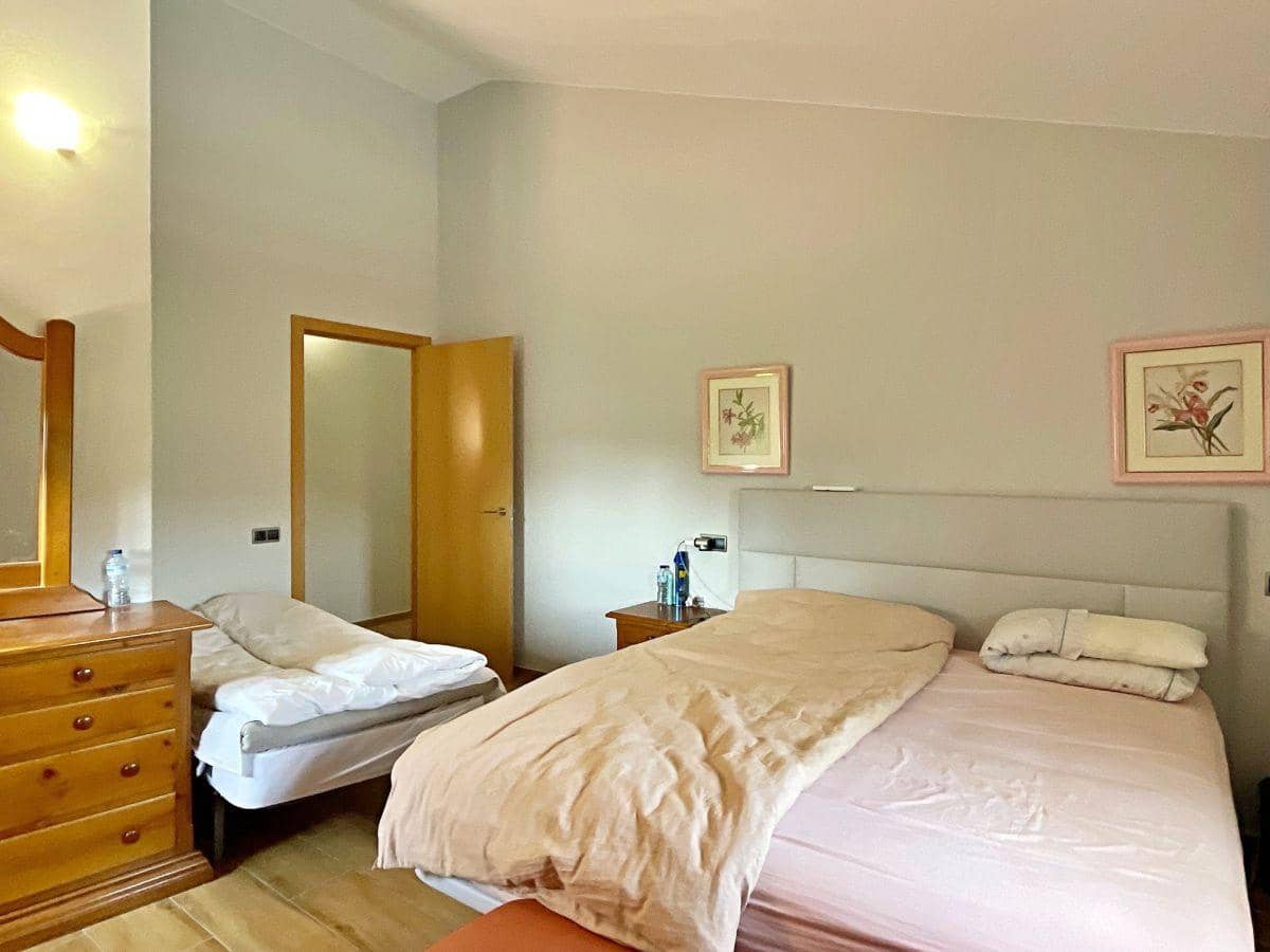 7 bedroom Finca/Country House for sale in Tortosa with pool garage - € 475,000 (Ref: 7819062)