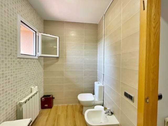 7 quarto Quinta/Casa Rural para venda em Tortosa com piscina garagem - 475 000 € (Ref: 7819062)