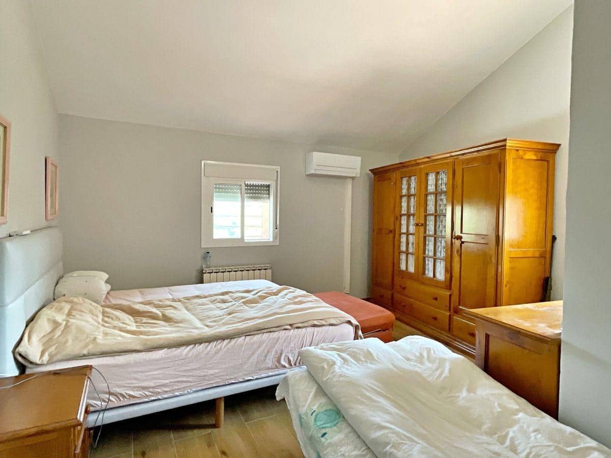 7 bedroom Finca/Country House for sale in Tortosa with pool garage - € 475,000 (Ref: 7819062)