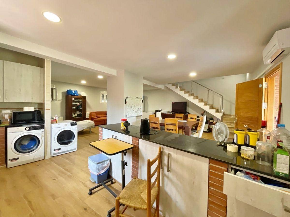 7 bedroom Finca/Country House for sale in Tortosa with pool garage - € 475,000 (Ref: 7819062)