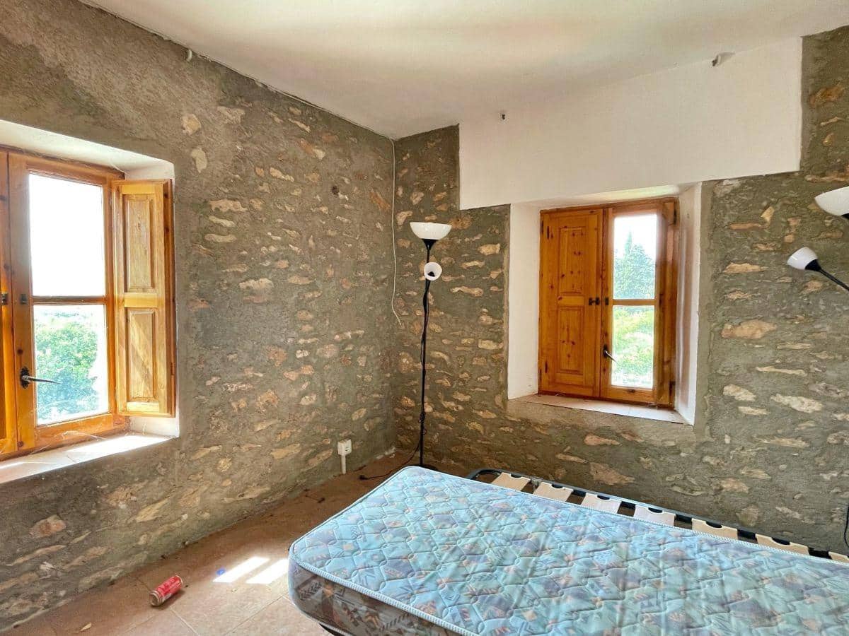 7 bedroom Finca/Country House for sale in Tortosa with pool garage - € 475,000 (Ref: 7819062)