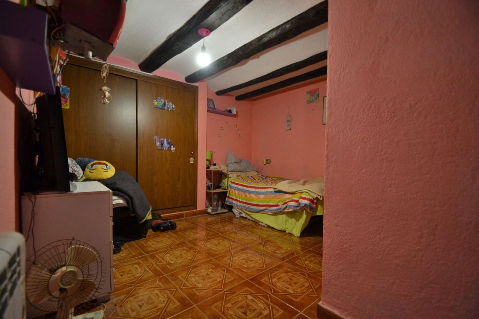 5 soveværelse Byhus til salg i El Perello - € 110.000 (Ref: 7884517)