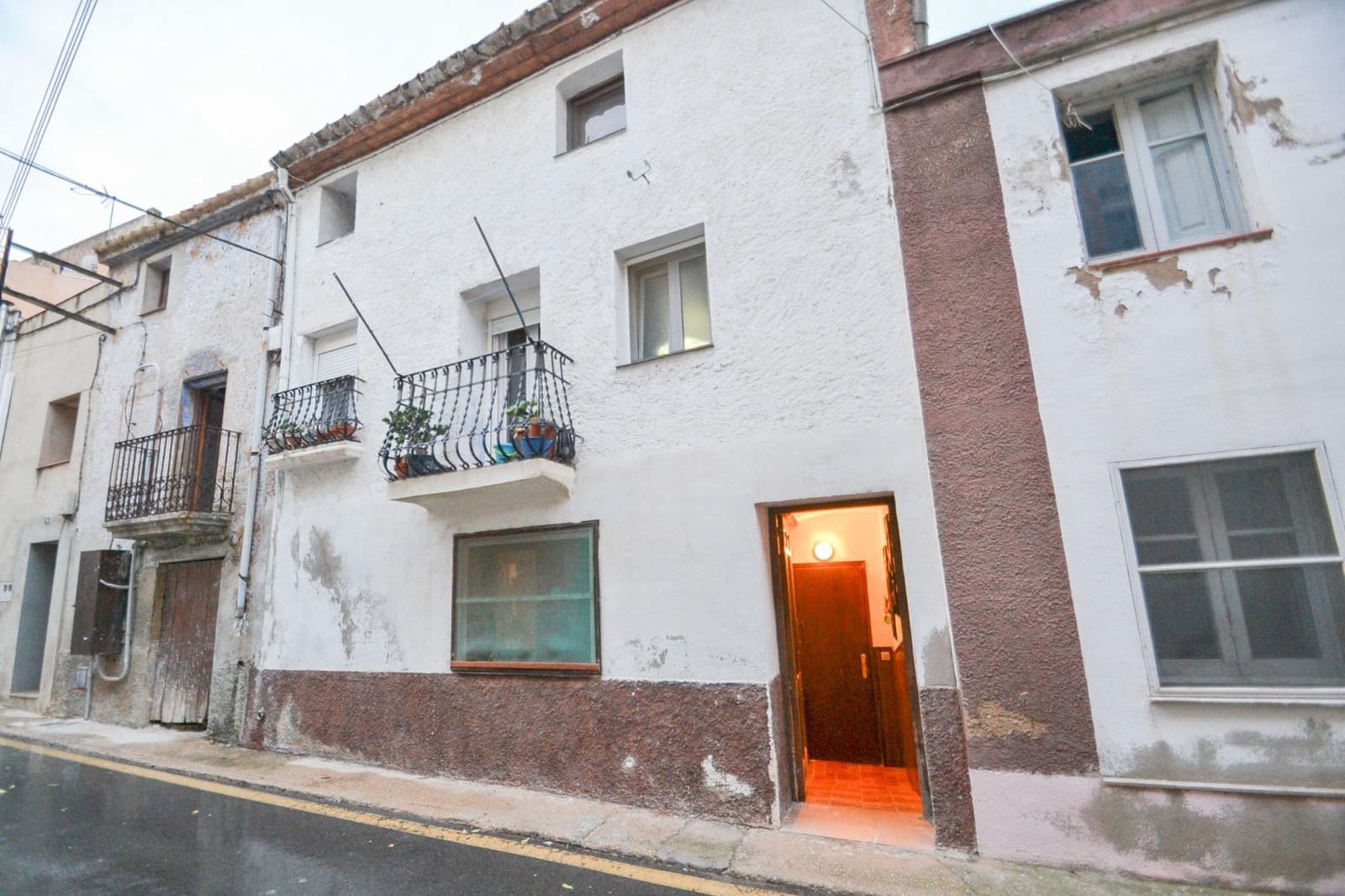 5 soveværelse Byhus til salg i El Perello - € 110.000 (Ref: 7884517)