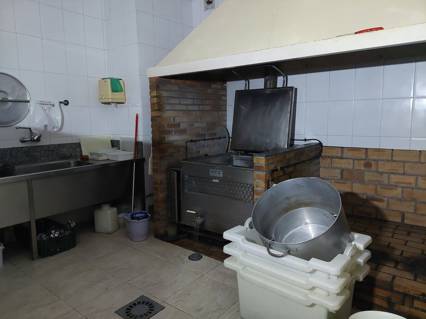 Erhverv til salg i Amposta - € 225.000 (Ref: 8023082)