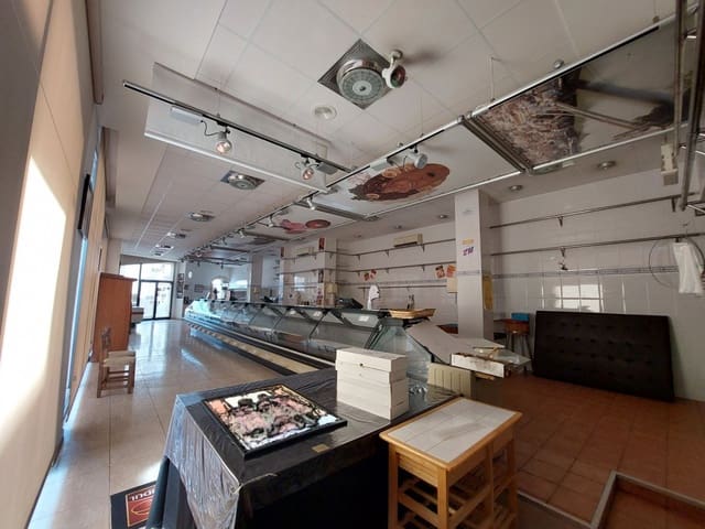 Local Comercial en Amposta en venta - 225.000 € (Ref: 8023082)