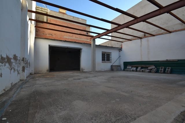 Local Comercial en Deltebre en venta con garaje - 54.000 € (Ref: 8023083)