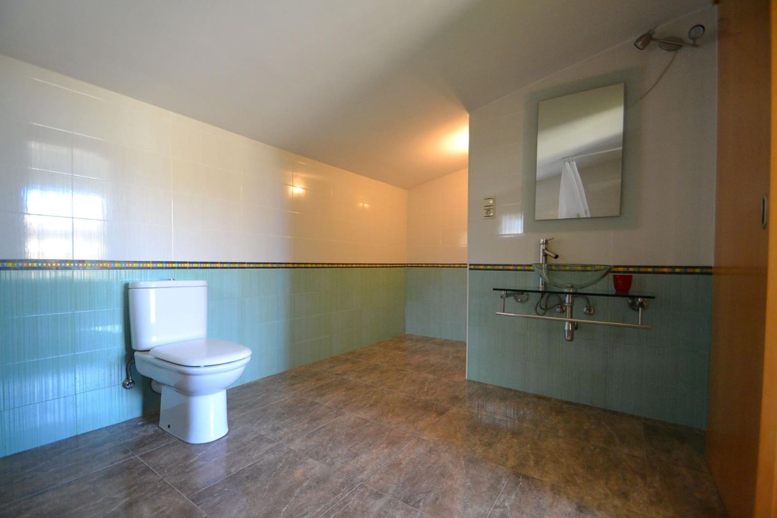 7 soveværelse Villa til salg i Deltebre med swimmingpool - € 299.000 (Ref: 8102851)