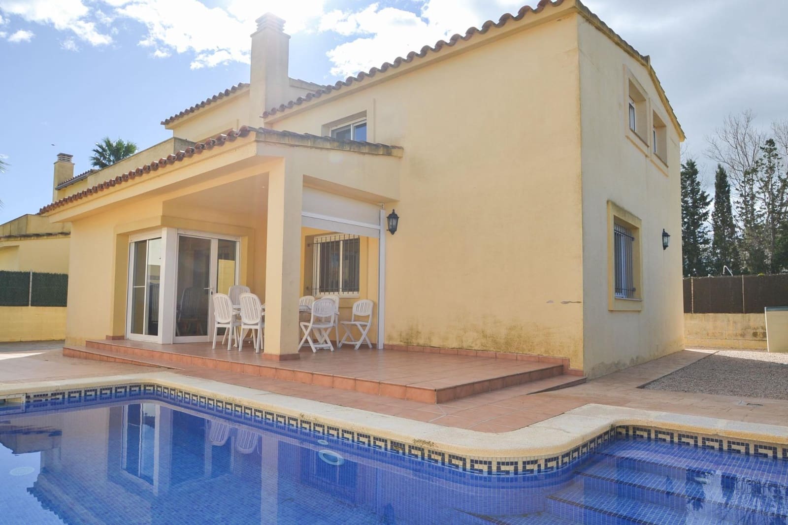 7 soveværelse Villa til salg i Deltebre med swimmingpool - € 299.000 (Ref: 8102851)