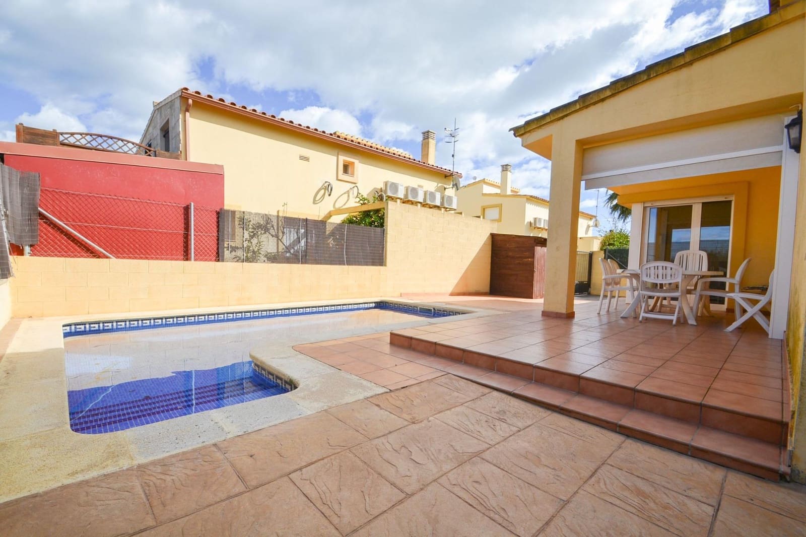 7 soveværelse Villa til salg i Deltebre med swimmingpool - € 299.000 (Ref: 8102851)