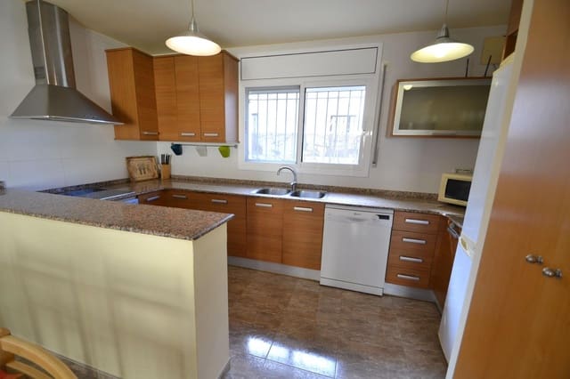 7 soverom Villa til salgs i Deltebre med svømmebasseng - € 299 000 (Ref: 8102851)