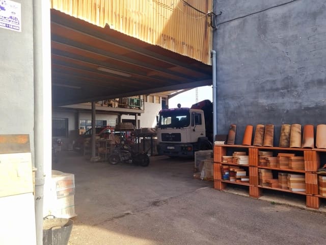 Negocio de 4 habitaciones en Amposta en venta con garaje - 360.000 € (Ref: 8120182)