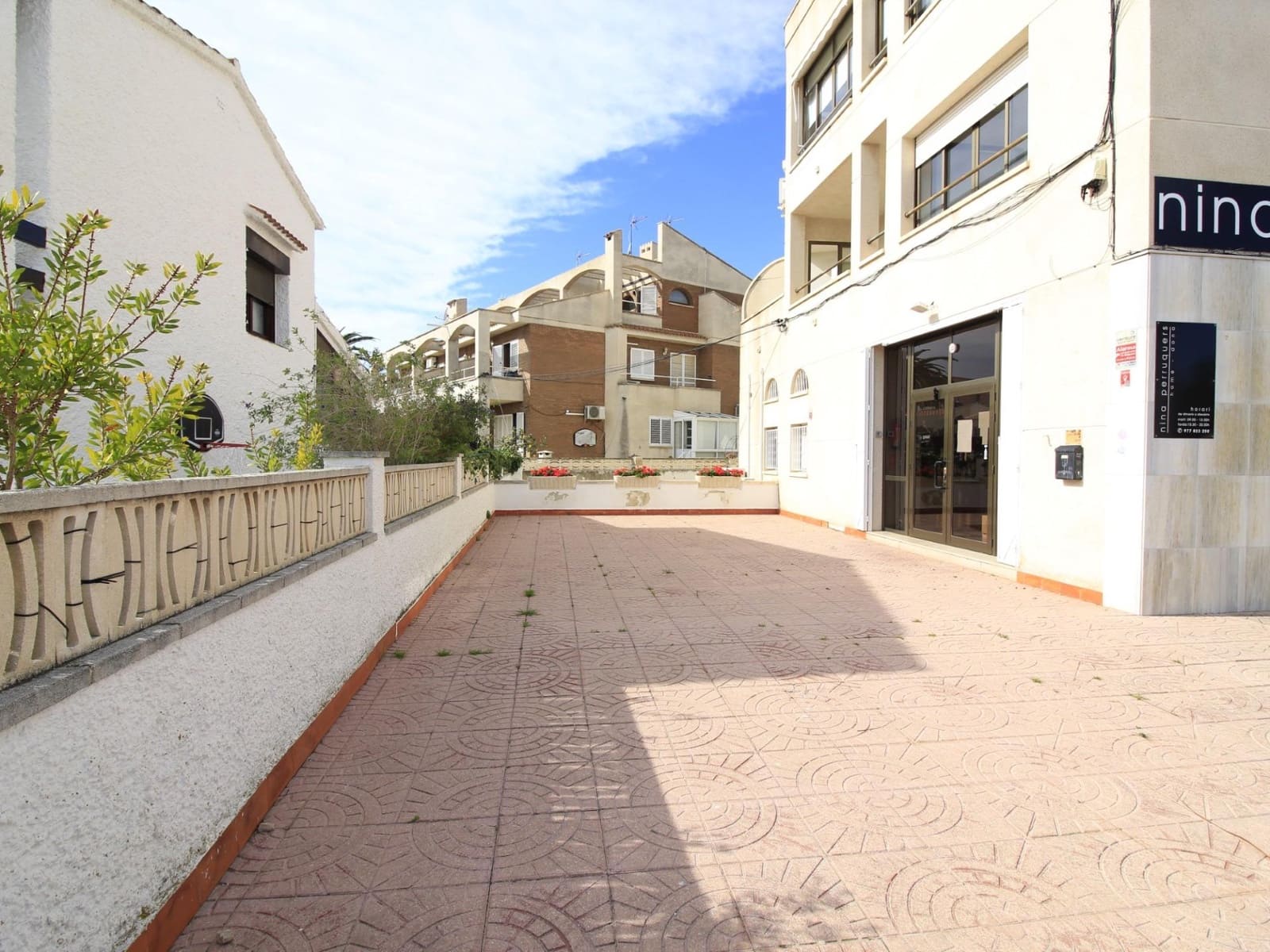 Commercial for sale in Vandellos i l'Hospitalet de l'Infant - € 195,000 (Ref: 8226260)