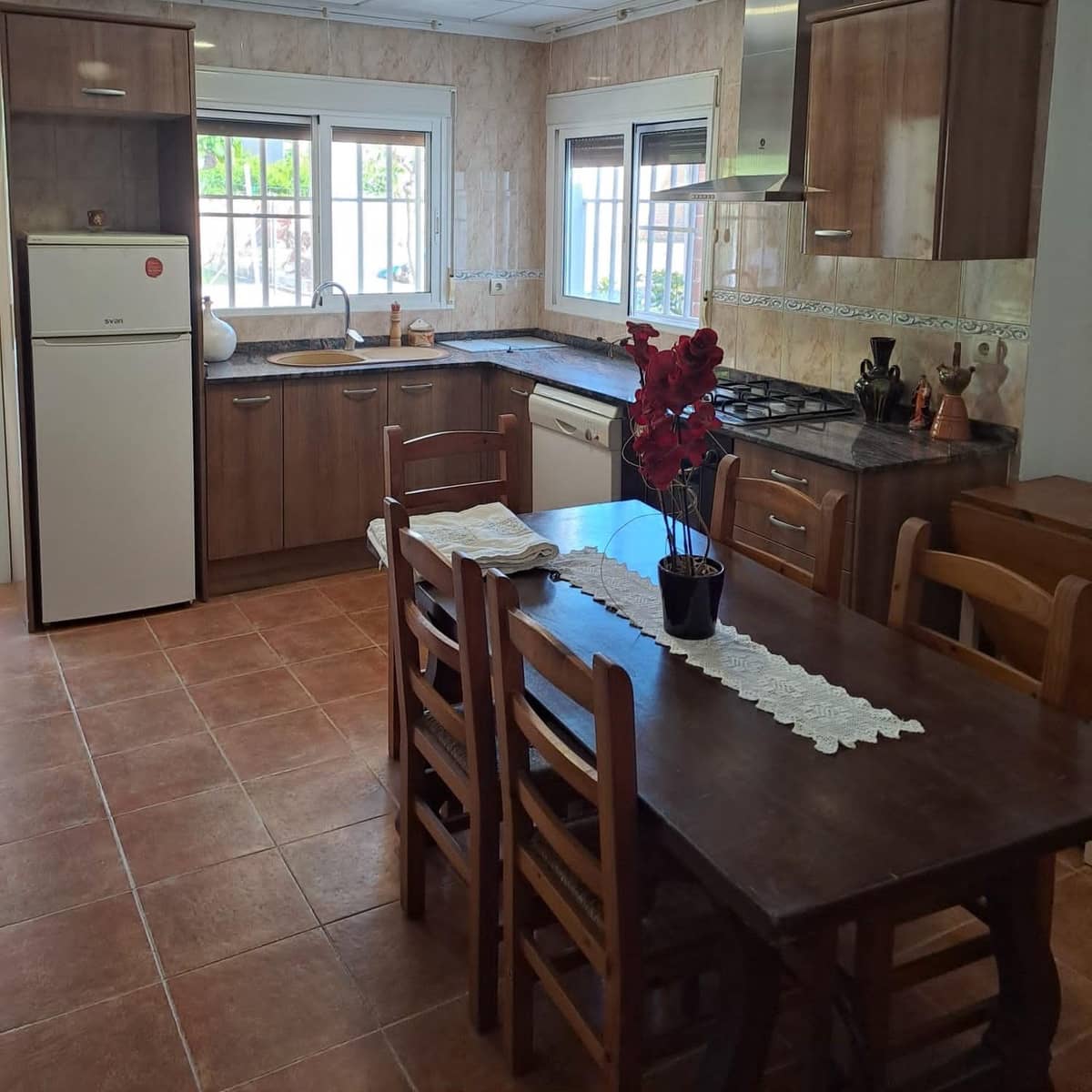 4 soveværelse Rækkehus til salg i Deltebre med garage - € 165.000 (Ref: 8243096)