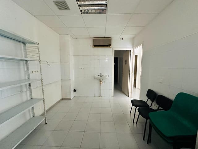 Local Comercial en Amposta en venta - 45.000 € (Ref: 8419793)