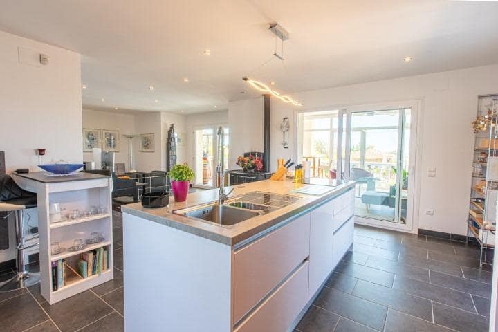 2 soverom Villa til salgs i L'Ampolla med svømmebasseng - € 685 000 (Ref: 8419794)