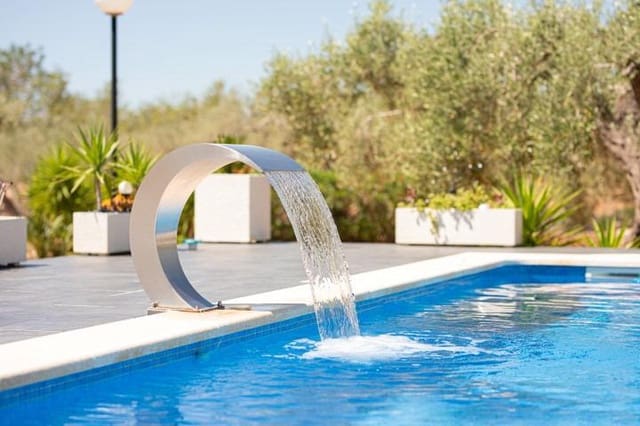 2 sovrum Villa till salu i L'Ampolla med pool - 685 000 € (Ref: 8419794)