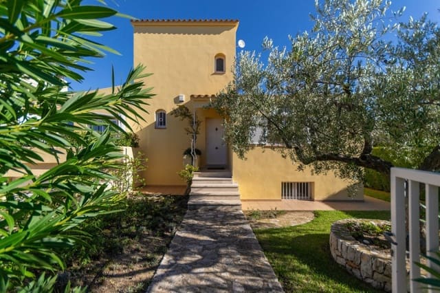 6 sypialnia Willa na sprzedaż w L'Ametlla de Mar z basenem garażem - 675 000 € (Ref: 8426464)