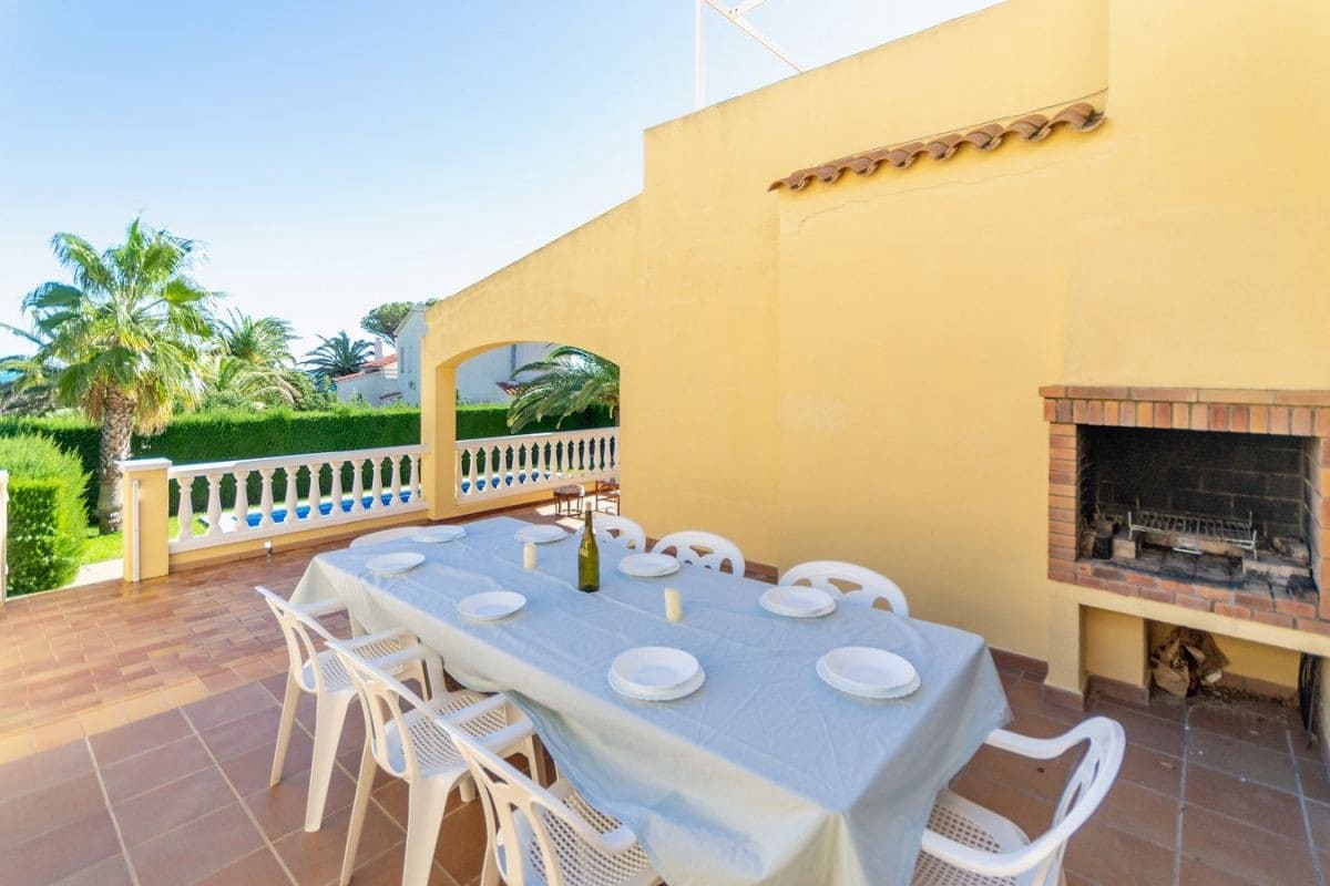 6 sypialnia Willa na sprzedaż w L'Ametlla de Mar z basenem garażem - 675 000 € (Ref: 8426464)