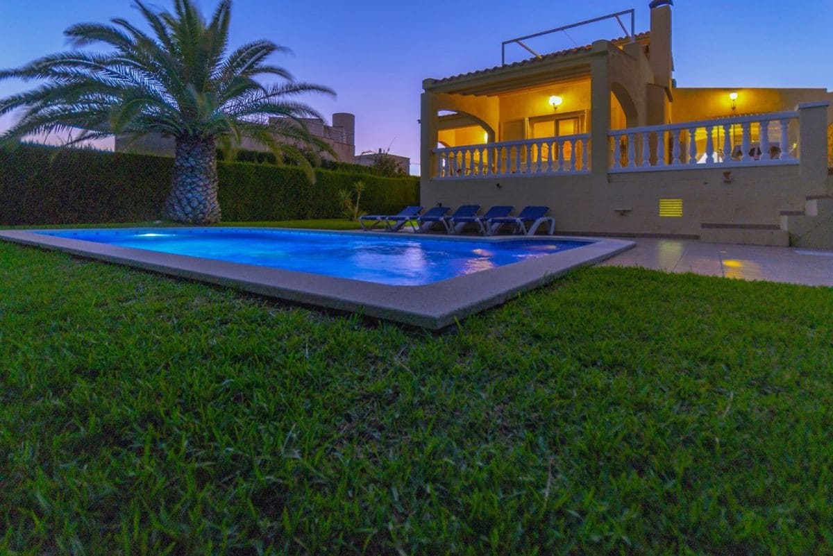 6 sypialnia Willa na sprzedaż w L'Ametlla de Mar z basenem garażem - 675 000 € (Ref: 8426464)