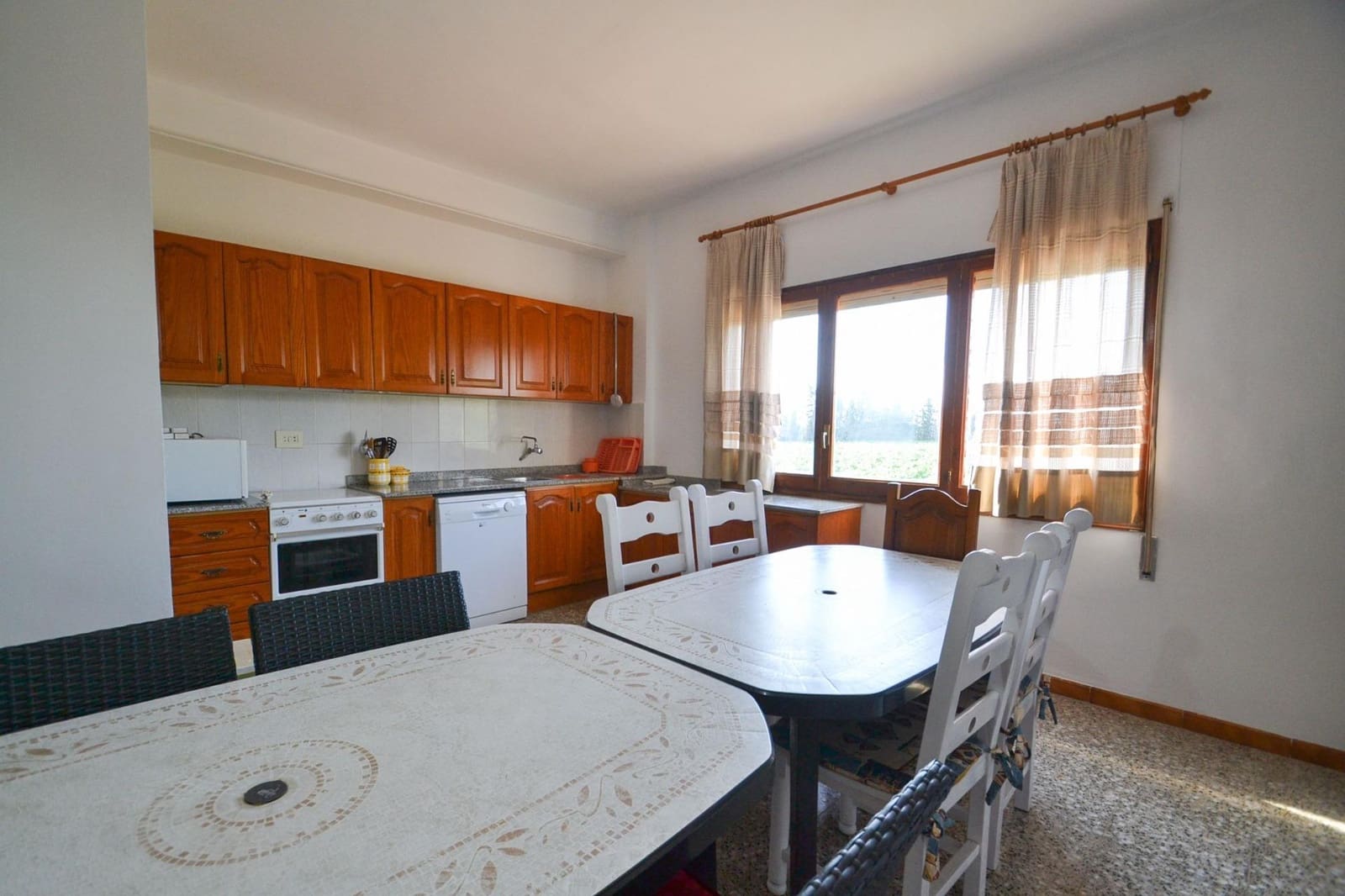 9 soverom Finca/Herregård til salgs i Vinaros med svømmebasseng garasje - € 1 690 000 (Ref: 8432616)