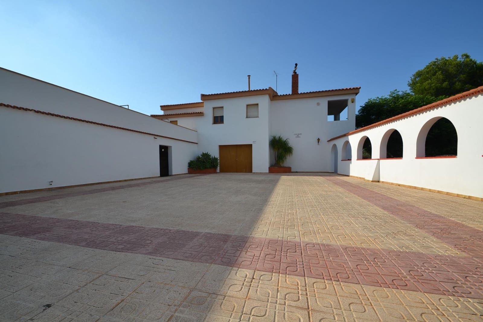 9 soverom Finca/Herregård til salgs i Vinaros med svømmebasseng garasje - € 1 690 000 (Ref: 8432616)