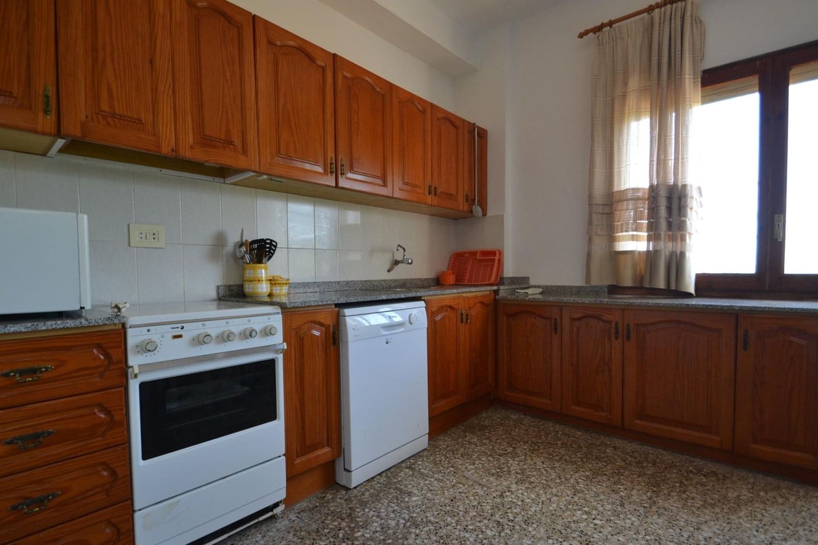 9 soverom Finca/Herregård til salgs i Vinaros med svømmebasseng garasje - € 1 690 000 (Ref: 8432616)