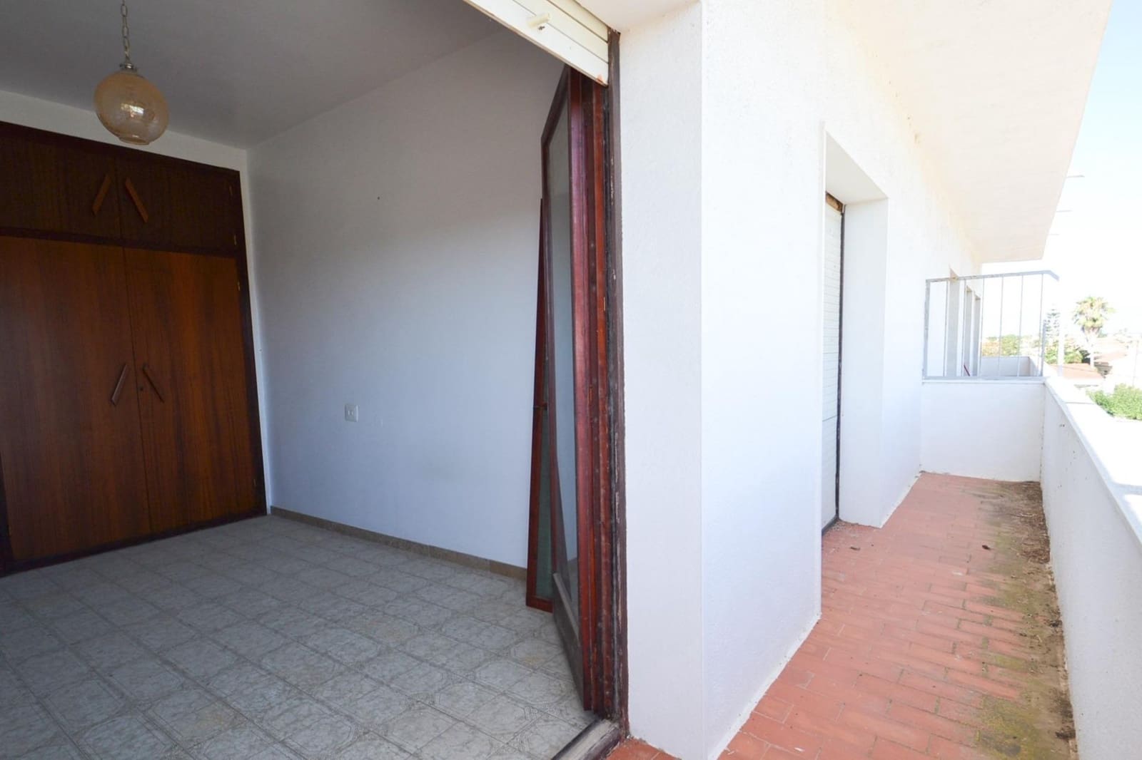 5 soverom Leilighet til salgs i Deltebre med garasje - € 85 000 (Ref: 8437320)