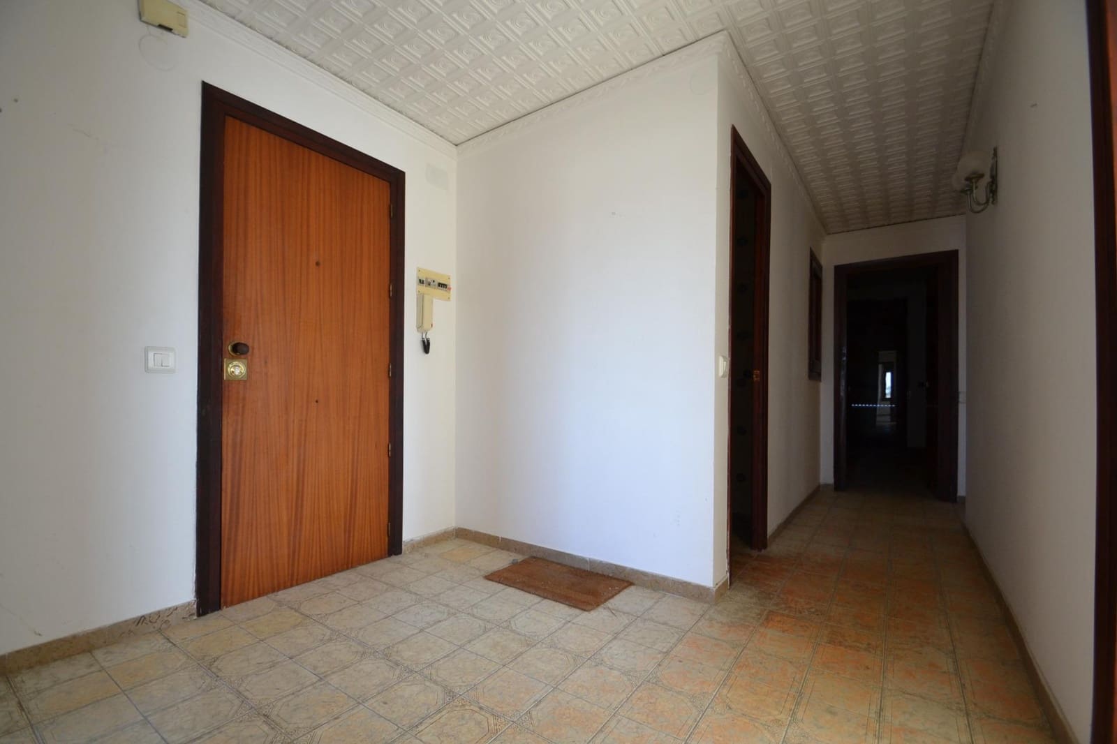 5 soverom Leilighet til salgs i Deltebre med garasje - € 85 000 (Ref: 8437320)