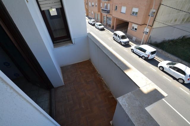 5 soverom Leilighet til salgs i Deltebre med garasje - € 85 000 (Ref: 8437320)