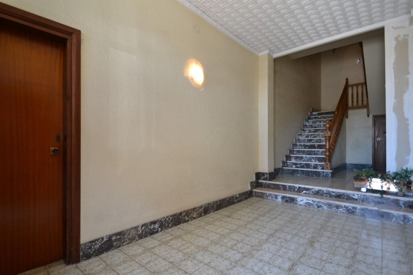 5 soverom Leilighet til salgs i Deltebre med garasje - € 85 000 (Ref: 8437320)