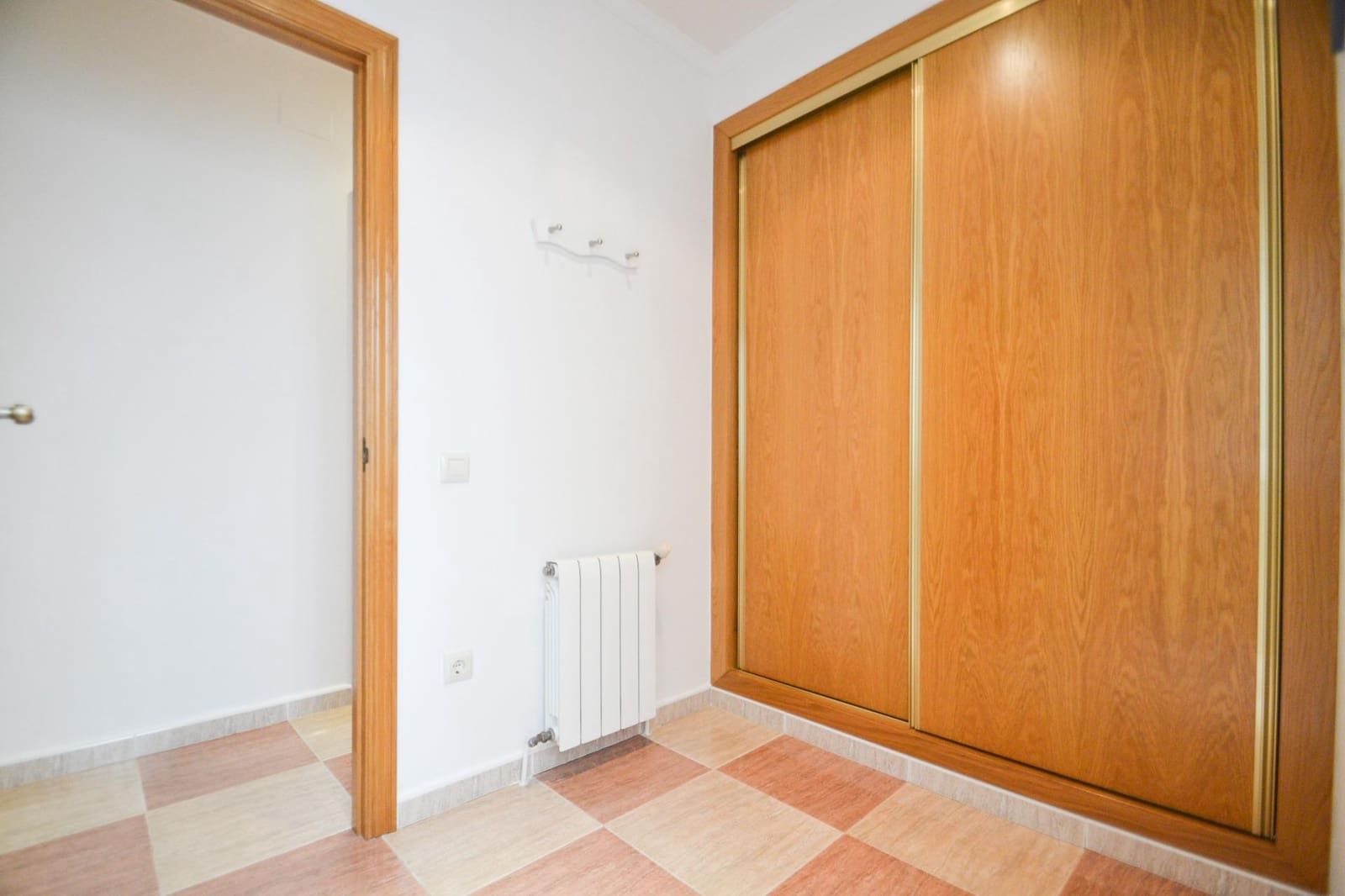 5 soverom Hus til salgs i Deltebre - € 180 000 (Ref: 8448293)