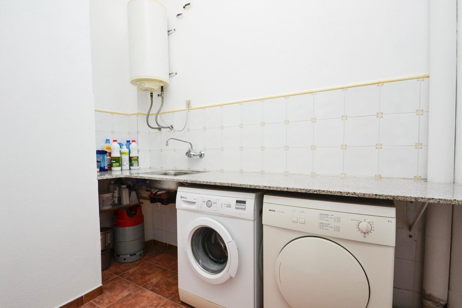 5 soverom Hus til salgs i Deltebre - € 180 000 (Ref: 8448293)