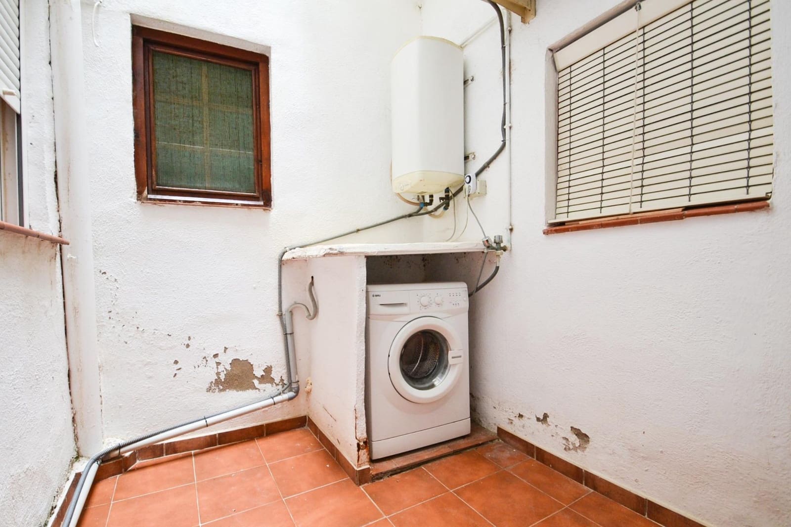 5 soverom Hus til salgs i Deltebre - € 180 000 (Ref: 8448293)