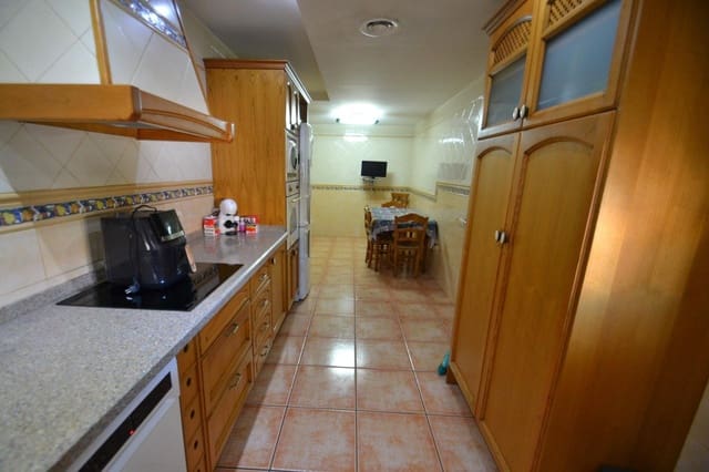 4 soverom Hus til salgs i Deltebre med garasje - € 165 000 (Ref: 8531971)