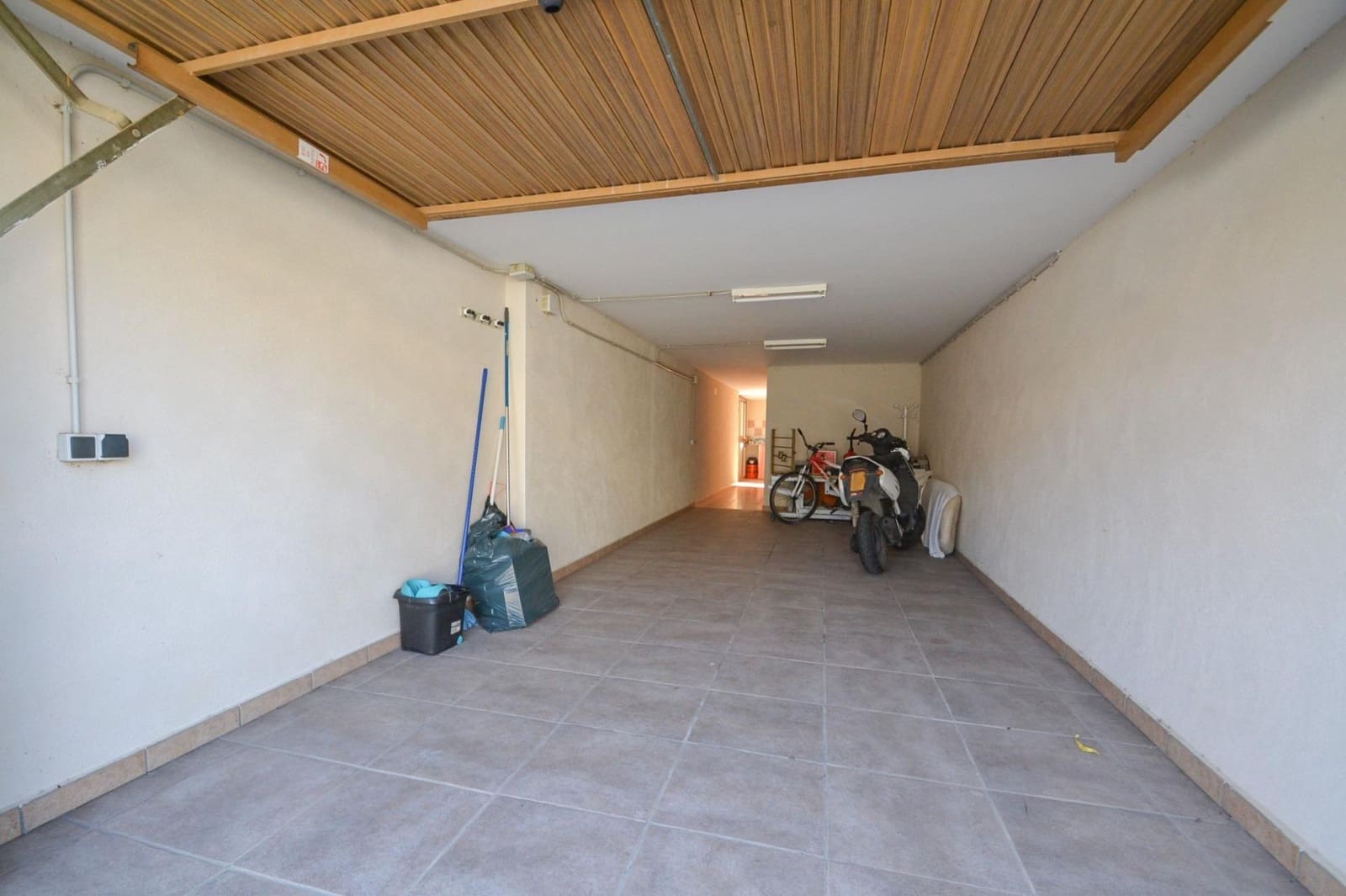 4 soveværelse Byhus til salg i Deltebre med garage - € 165.000 (Ref: 8531971)