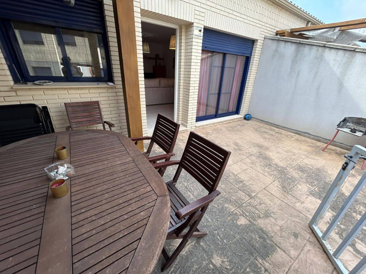 2 soveværelse Rækkehus til salg i Sant Jaume d'Enveja med swimmingpool - € 120.000 (Ref: 8610514)