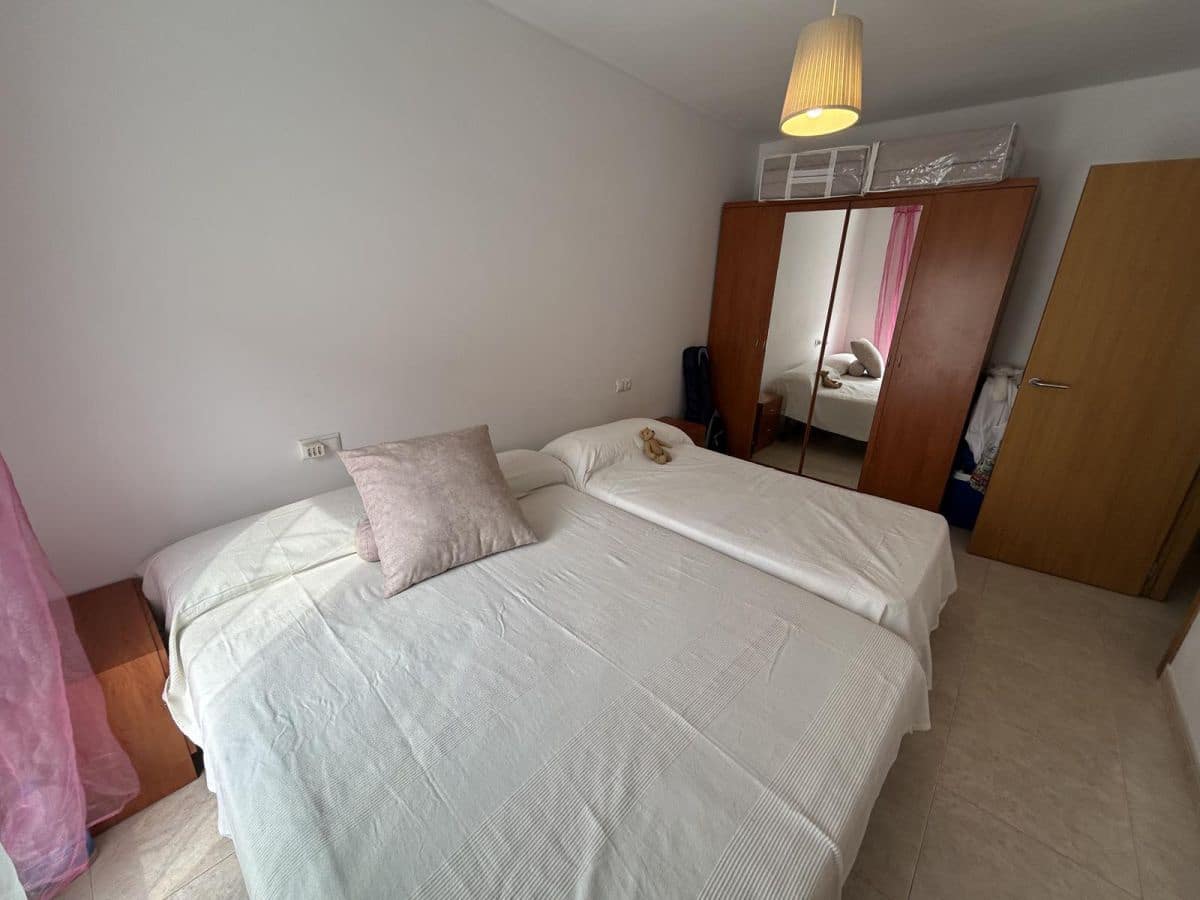 2 soveværelse Rækkehus til salg i Sant Jaume d'Enveja med swimmingpool - € 120.000 (Ref: 8610514)