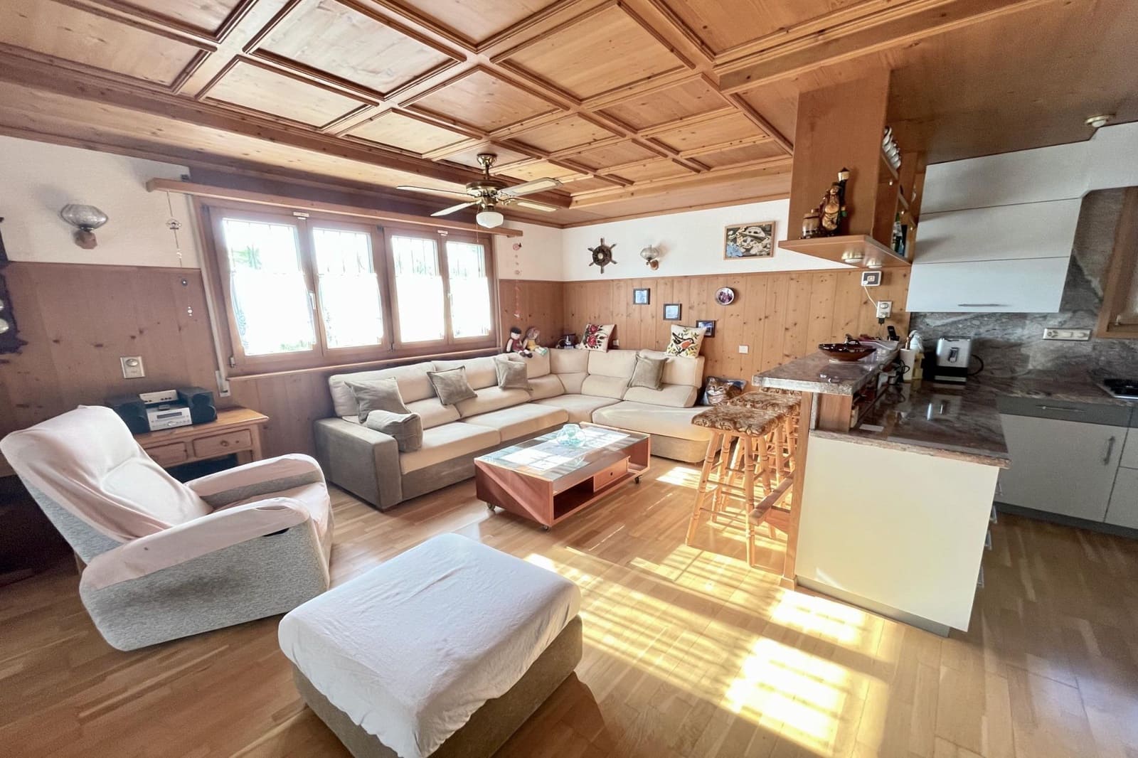 3 soveværelse Villa til salg i Camarles med swimmingpool garage - € 480.000 (Ref: 8752531)