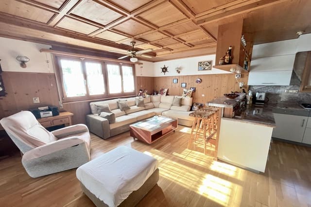 3 soverom Villa til salgs i Camarles med svømmebasseng garasje - € 480 000 (Ref: 8752531)