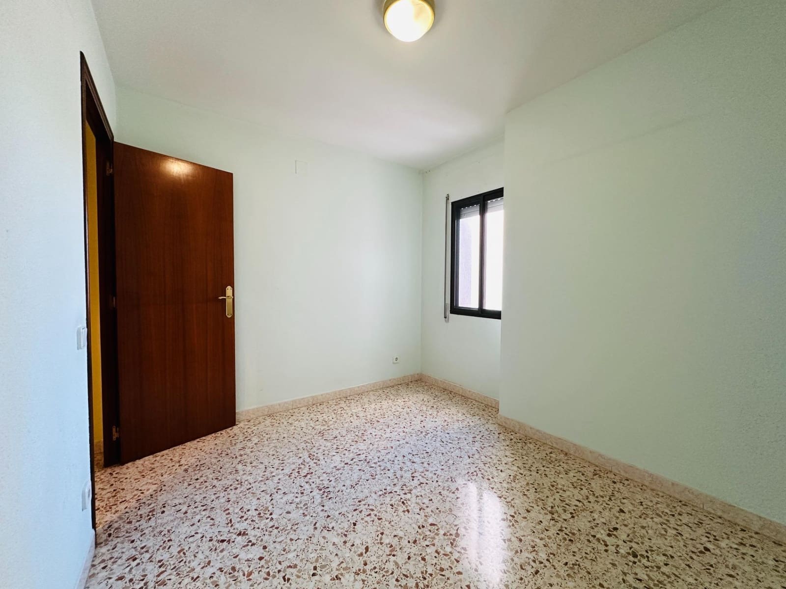 3 soveværelse Lejlighed til salg i Amposta - € 95.000 (Ref: 8760219)