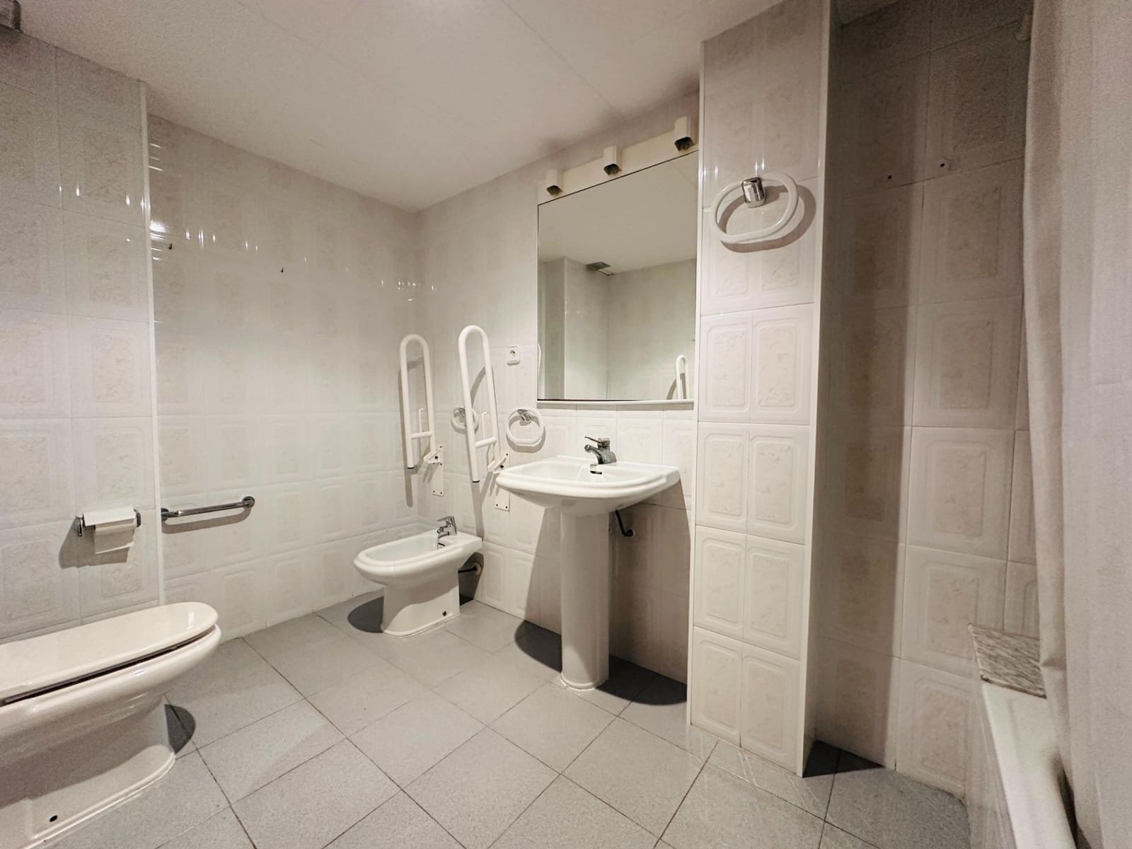 3 soveværelse Lejlighed til salg i Amposta - € 95.000 (Ref: 8760219)