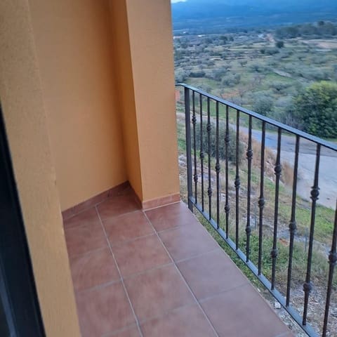 2 slaapkamer Appartement te koop in Rasquera - € 85.000 (Ref: 8760220)